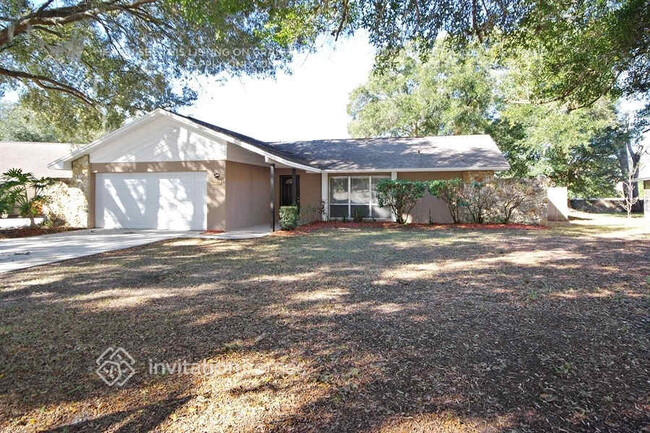 1752 W Cheryl Dr