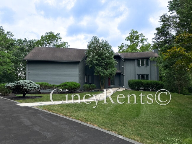 property at 7716 Creekwood Ln