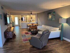 3175 NE 48th Ct in Lighthouse Point, FL - Building Photo - Building Photo