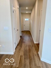 3884 Sterling Dr in Whitestown, IN - Building Photo - Building Photo