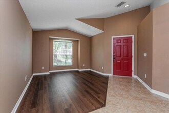 101 Harwood Cir in Kissimmee, FL - Building Photo - Building Photo