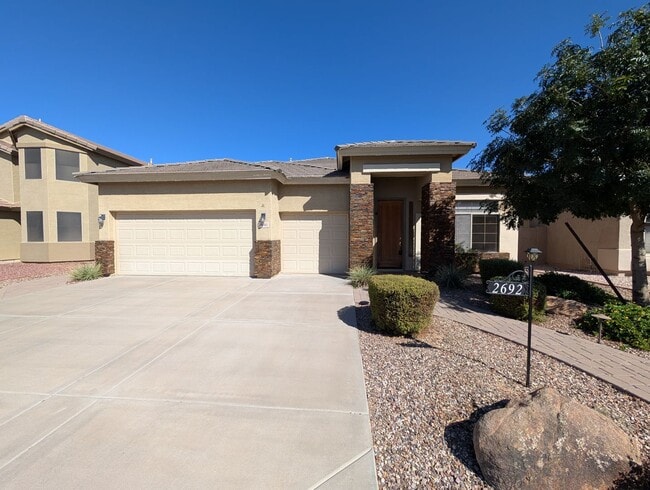 property at 2692 E Torrey Pines Ln