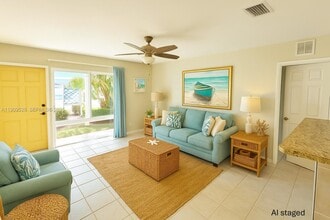 3217 NE 7th Pl in Pompano Beach, FL - Foto de edificio - Building Photo