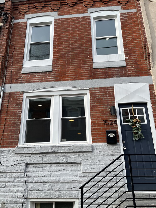 1524 S Hicks St in Philadelphia, PA - Building Photo - Building Photo