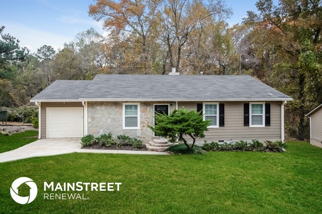 property at 3773 Kathryn Dr SW