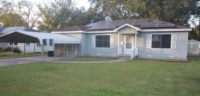 property at 3217 13th St