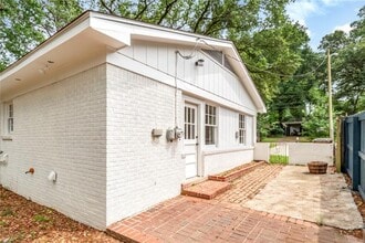 5416 Hilltop Dr N in Mobile, AL - Building Photo - Building Photo
