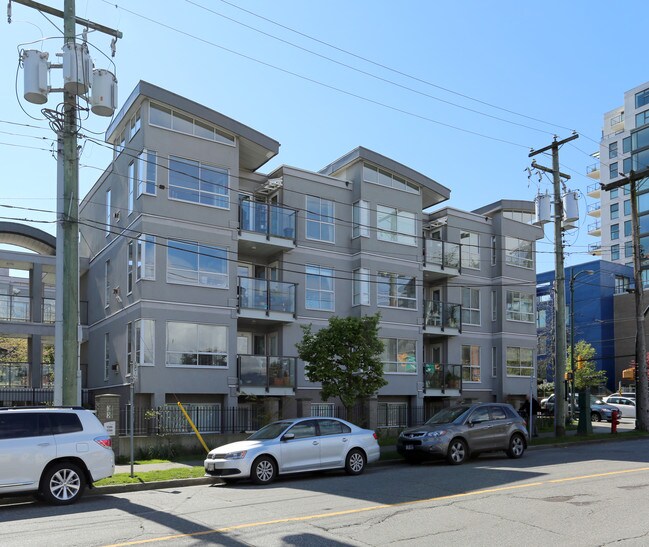 The Nottingham in Vancouver, BC - Building Photo - Primary Photo