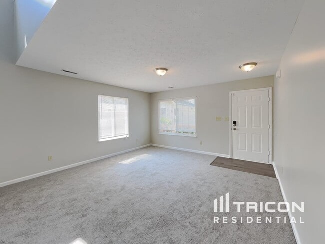 2429 Grand Fir Dr in Greenwood, IN - Building Photo - Building Photo