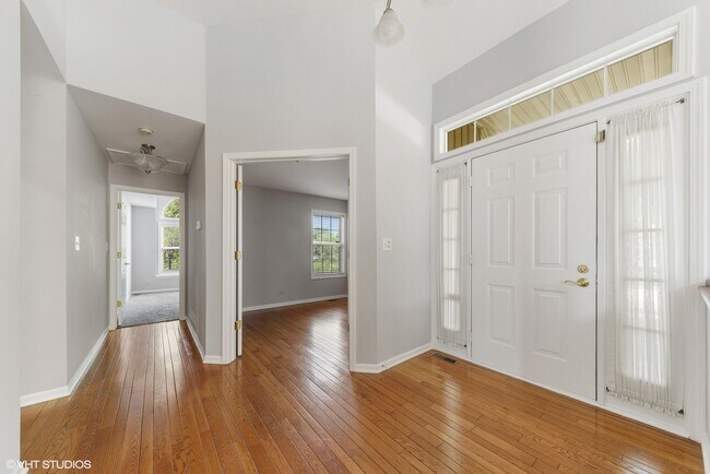 1908 N Evergreen Ave in Arlington Heights, IL - Building Photo - Building Photo