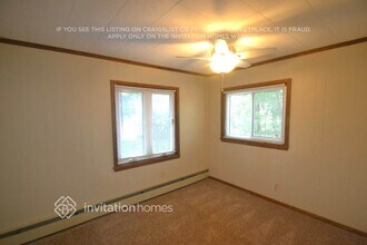 10905 Irwin Ave S in Minneapolis, MN - Building Photo - Building Photo