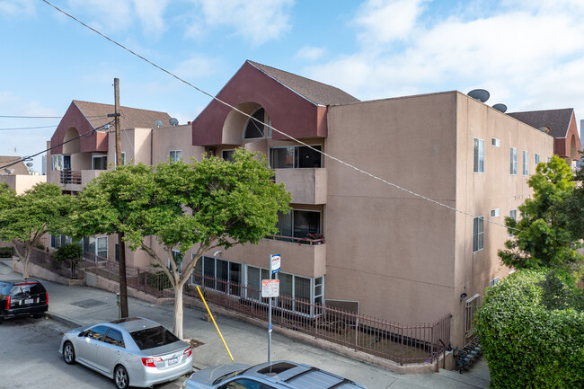 918 W College St in Los Angeles, CA - Foto de edificio - Building Photo