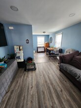 612 Thomas Pl in Bound Brook, NJ - Building Photo - Building Photo