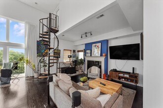 1826 W Rice St in Chicago, IL - Building Photo - Building Photo