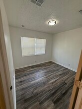 1019 Henrietta Ave in West Palm Beach, FL - Building Photo - Building Photo