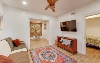 3248 S Paulina St in Chicago, IL - Building Photo - Building Photo