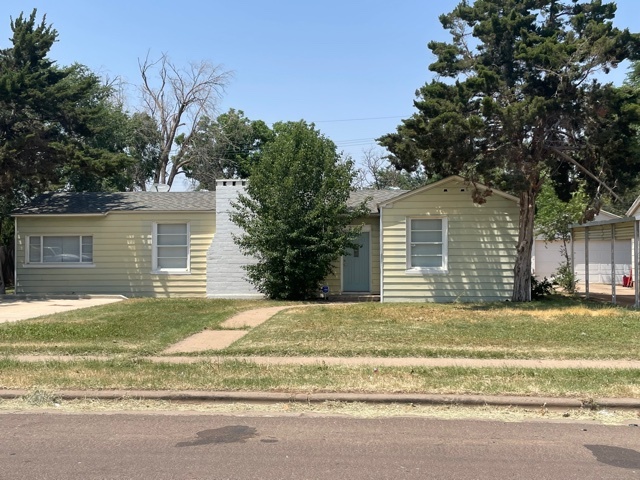 2622 33rd St in Lubbock, TX - Building Photo