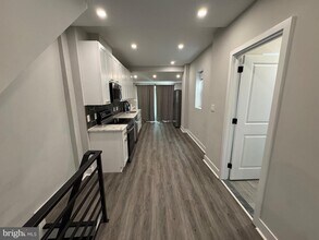 2467 Amber St in Philadelphia, PA - Building Photo - Building Photo