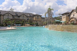 Ten Pines at Summerwood in Houston, TX - Building Photo