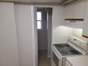 7925 S Colony Cir in Tamarac, FL - Building Photo - Building Photo