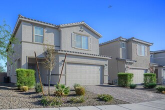 4302 Eagle Island St in Las Vegas, NV - Building Photo - Building Photo