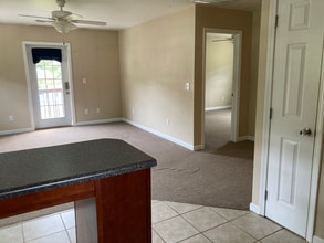 830 Deerfield Ln in Hampton, TN - Building Photo - Building Photo