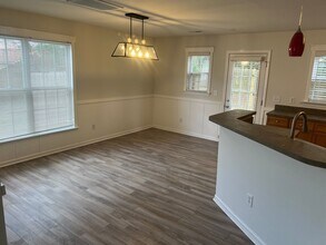 1423 Windycrest Ct in Raleigh, NC - Building Photo - Building Photo