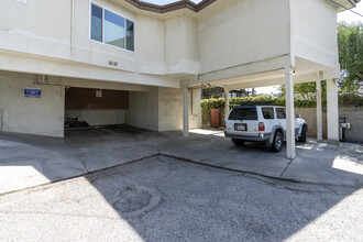 Adams Historical District Apartments in Los Angeles, CA - Building Photo - Building Photo