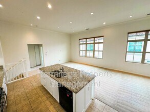 120 Overbrook in Irvine, CA - Building Photo - Building Photo