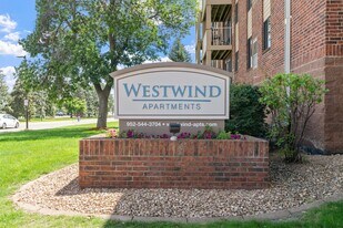 Westwind Apartments in St. Louis Park, MN - Building Photo