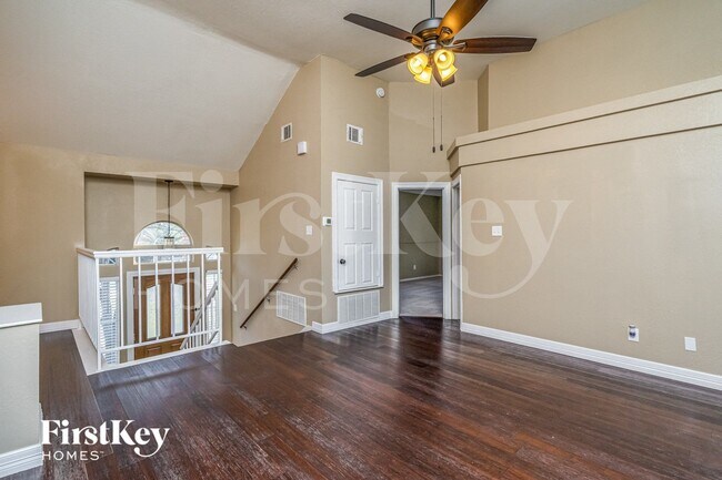 1313 Deer Trail in Denton, TX - Building Photo - Building Photo