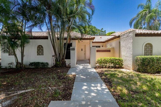 property at 3113 Kingswood Terrace