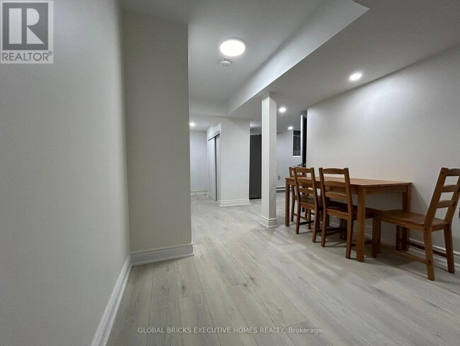 property at 91 Higgins Ave