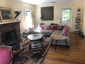 165 Longwood Ave in Brookline, MA - Building Photo - Building Photo