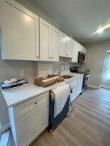 74 Washington St, Unit #8 in Medford, MA - Building Photo