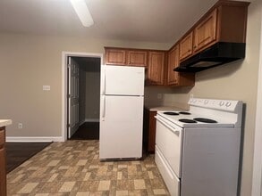 2004 Grandhaven Dr in Mount Holly, NC - Building Photo - Building Photo