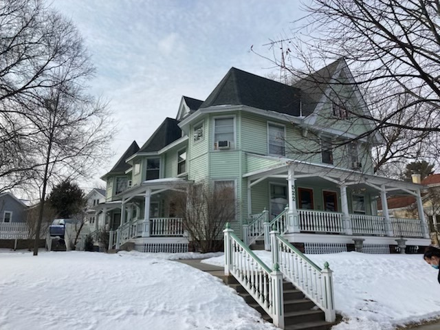 522 W Wisconsin St, Unit West Wisconsin