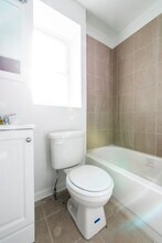 4815 W Monroe in Chicago, IL - Building Photo - Building Photo