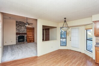 4323 Columbia St in Grand Prairie, TX - Building Photo - Building Photo