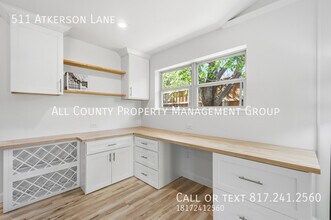 511 Atkerson Ln in Euless, TX - Building Photo - Building Photo