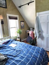 24 Ellington Rd, Unit 3 in Somerville, MA - Foto de edificio - Building Photo