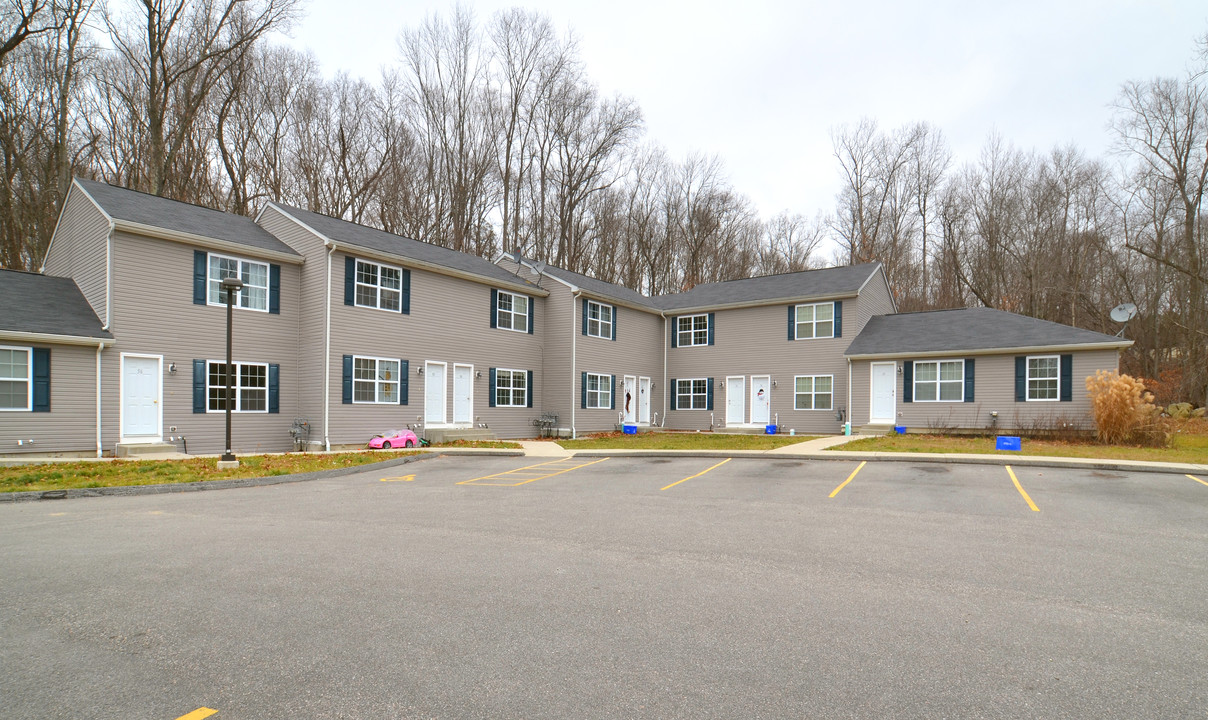 Norwich Woods apartments in Norwich, CT - Building Photo