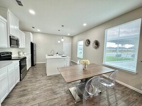 1412 S Yankton St, Unit 1 in Alton, TX - Building Photo - Building Photo