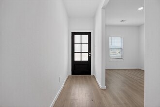 422 Gram Hl Dr in Montgomery, TX - Building Photo - Building Photo