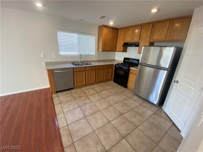 property at 578 Shewsbury Ave