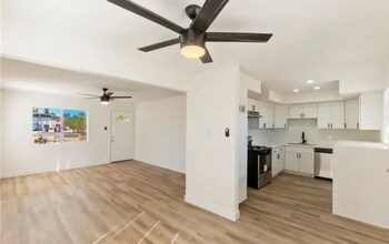 5555 Mariposa Ave in Twentynine Palms, CA - Building Photo - Building Photo
