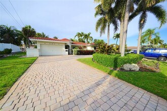 2761 NE 22nd Ct in Pompano Beach, FL - Building Photo - Building Photo