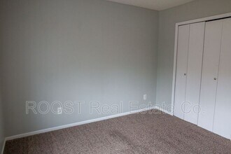 942 Timothy Dr in Columbus, OH - Building Photo - Building Photo