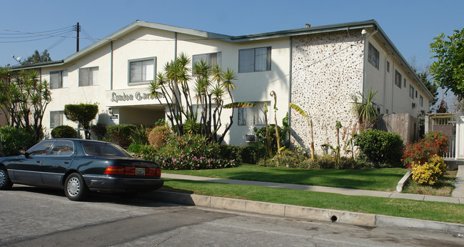 Lyndon Gardens in South Pasadena, CA - Building Photo - Building Photo