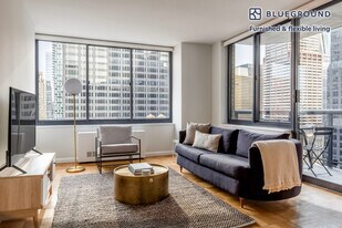 235 W 48th St in New York, NY - Building Photo